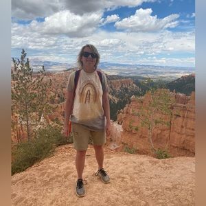 Meet your Posher, Kim